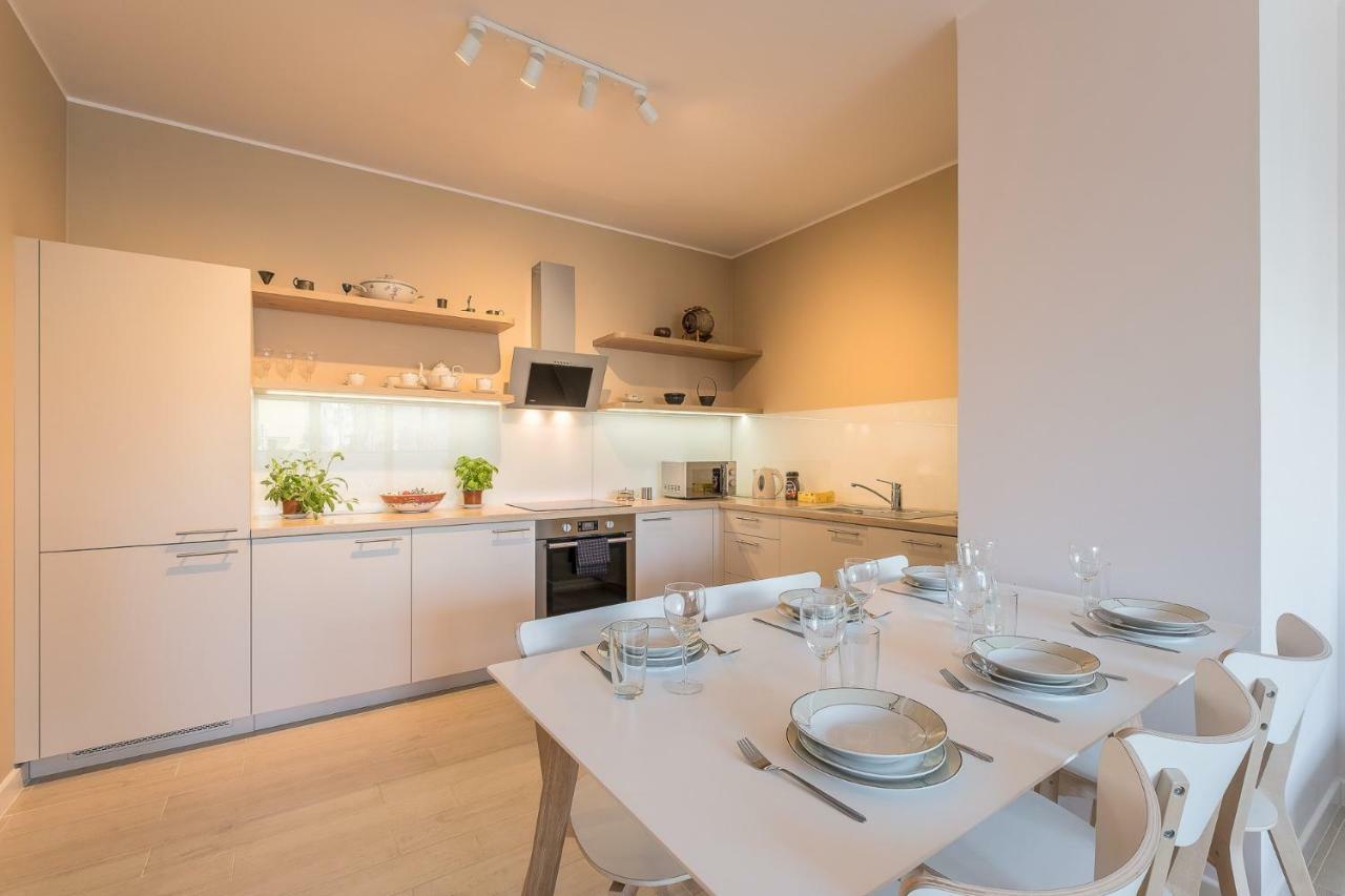 Casa Bonita Warsaw Apartment Екстериор снимка